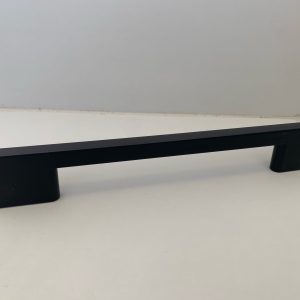 Fogantyú 1265 288mm fekete